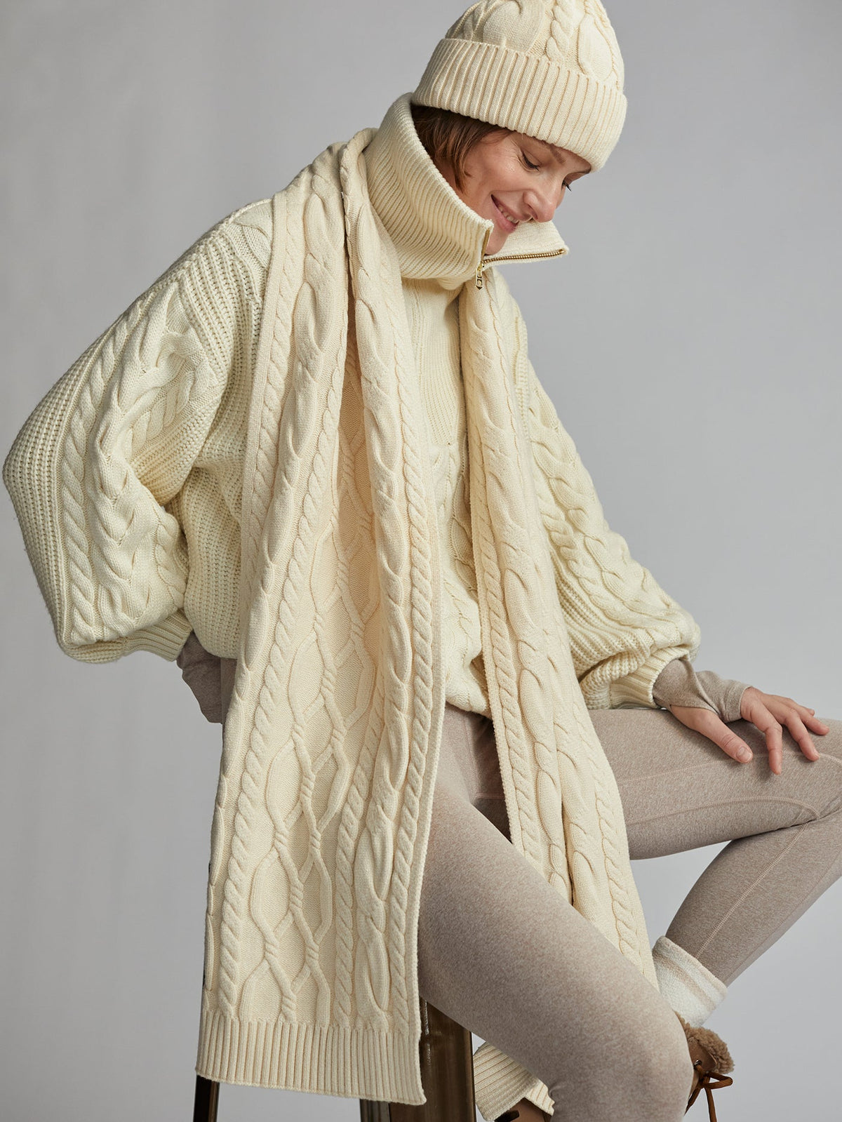 Corsair Cable Scarf | VARLEY US Whitecap Grey - Varley