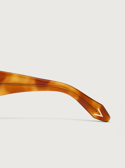 Lambeth Oval Sunglasses Bright Tortoise - Varley