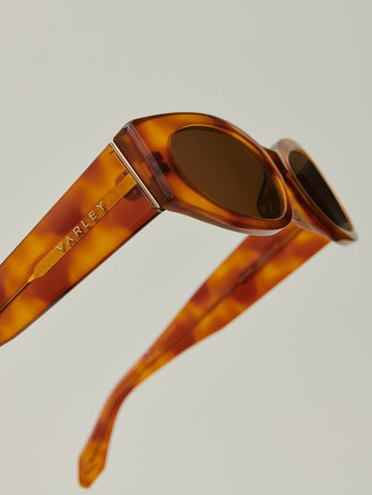 Lambeth Oval Sunglasses Bright Tortoise - Varley