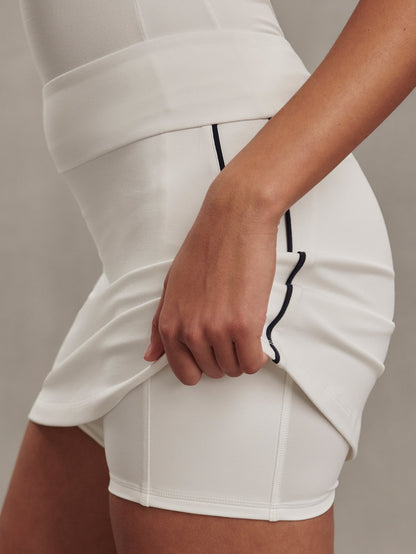 Tani High Rise Skort 14" White - Varley