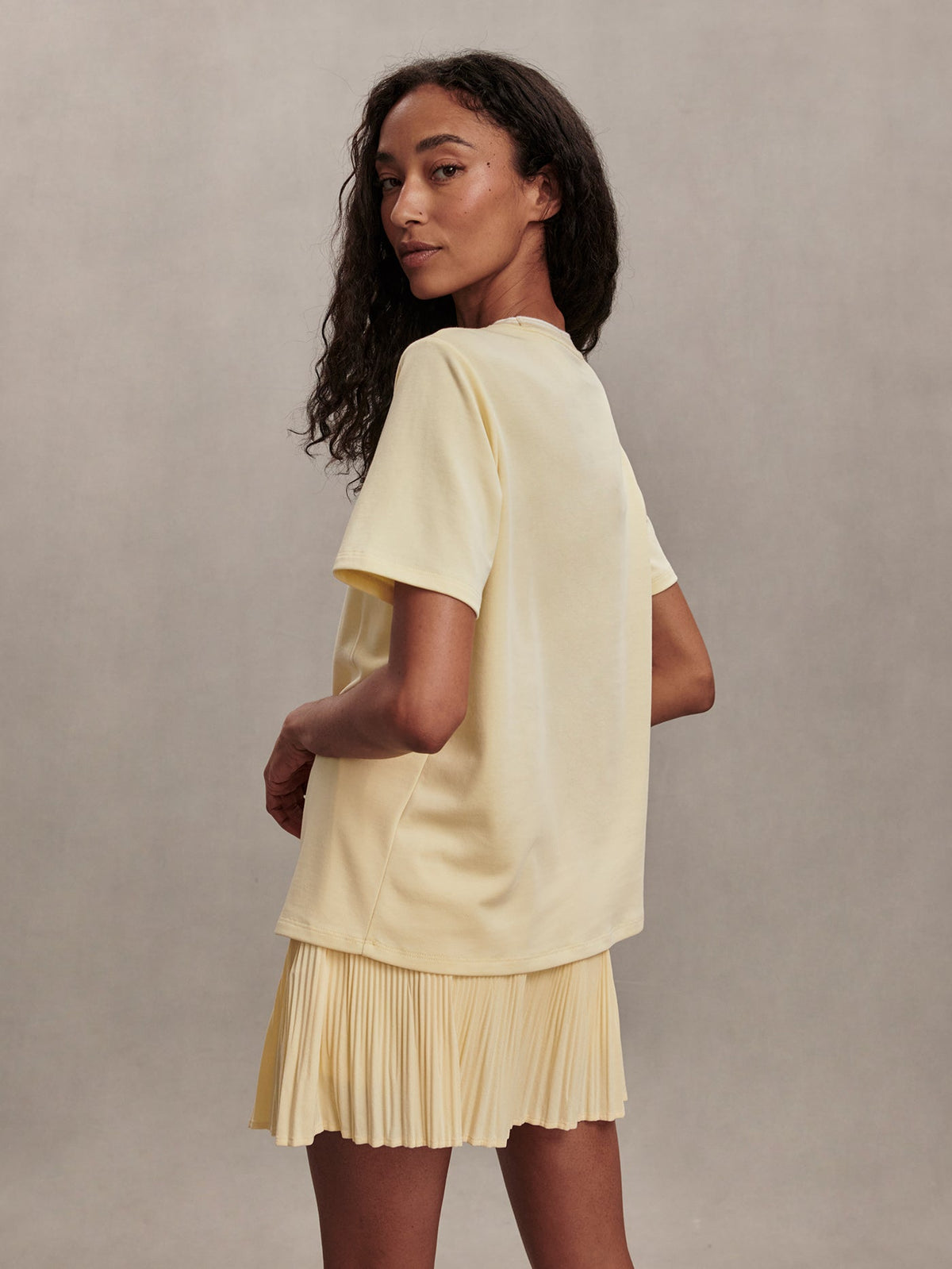 Harridge Graphic T-Shirt Anise Flower - Varley