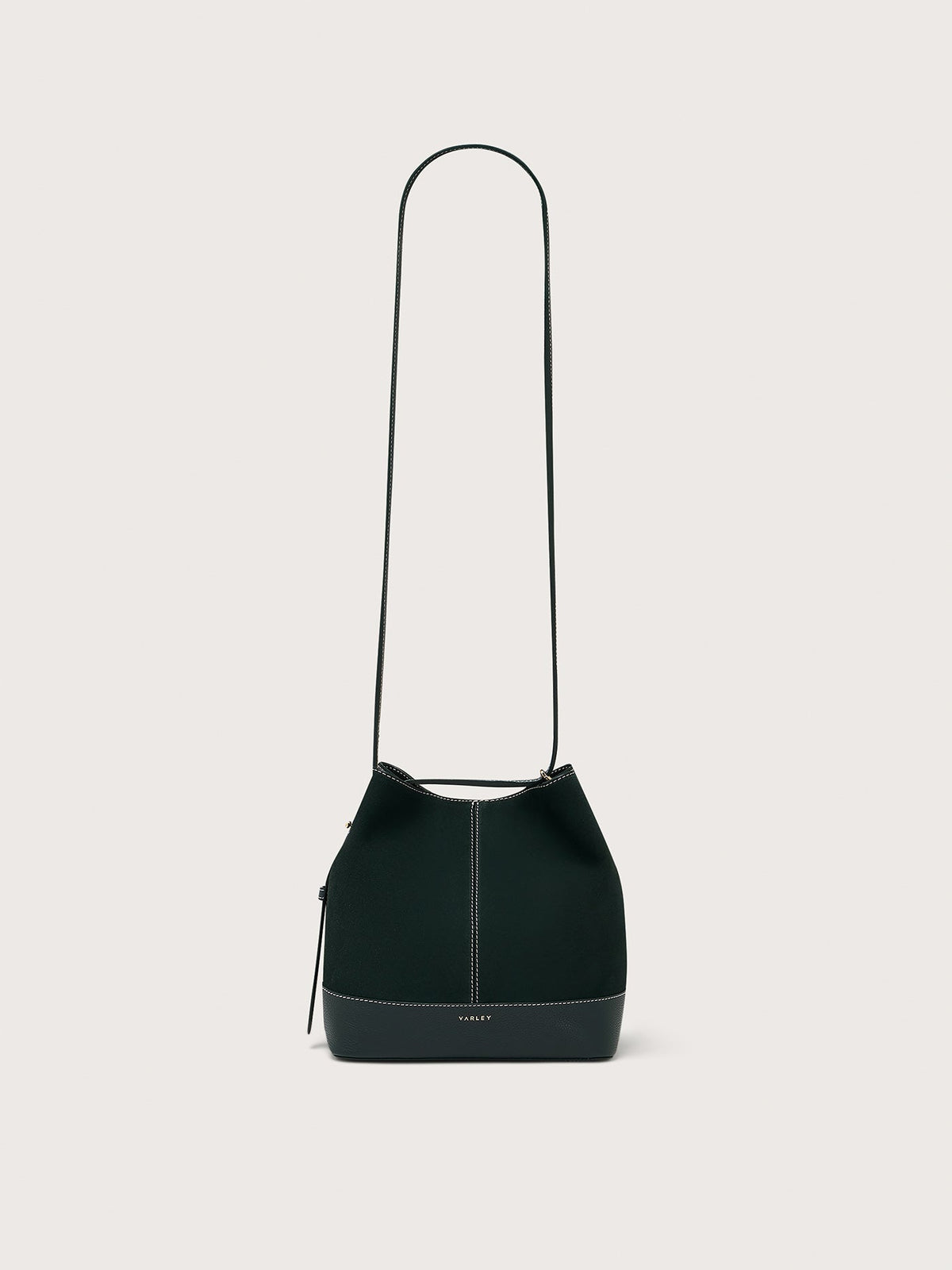 Heath Bucket Bag Medium Suede - Modern Suede Bucket Bag Forest - Varley