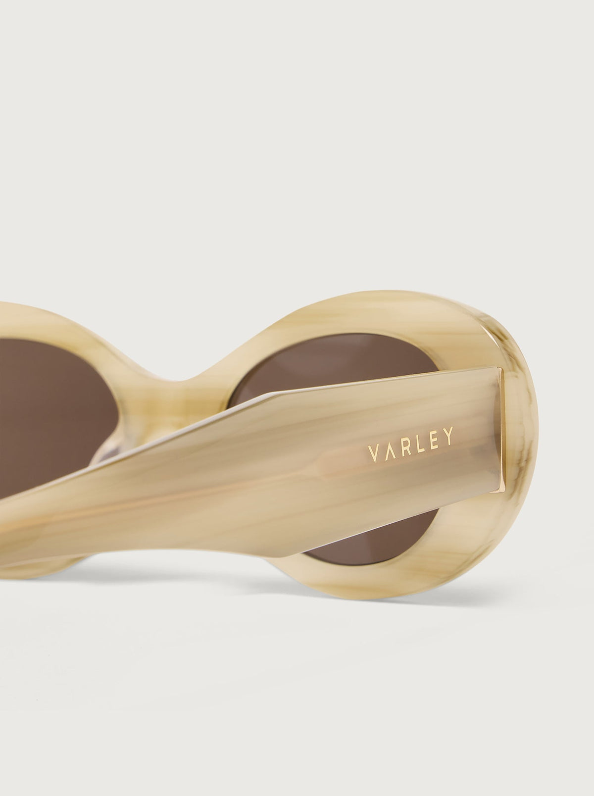 Bethnall Oval Sunglasses Birch Mock Horn - Varley