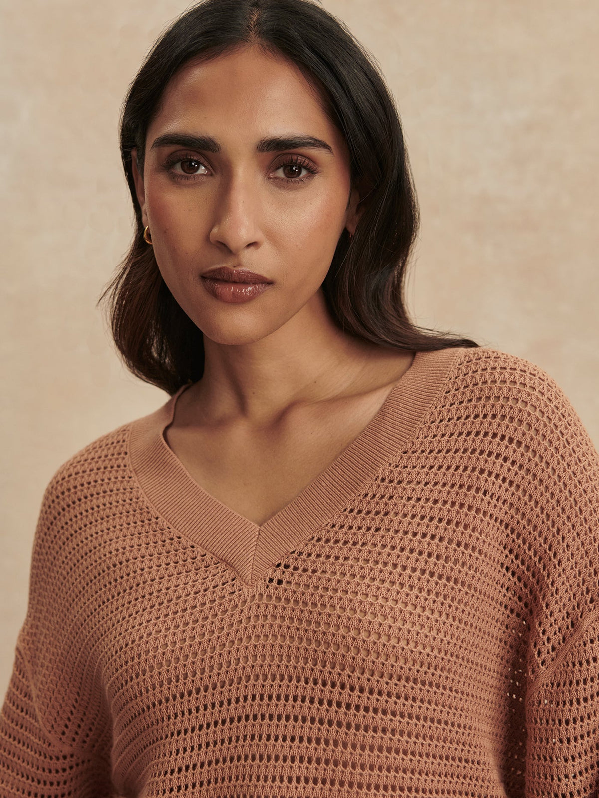 Gaia V Neck Sweater Camel - Varley