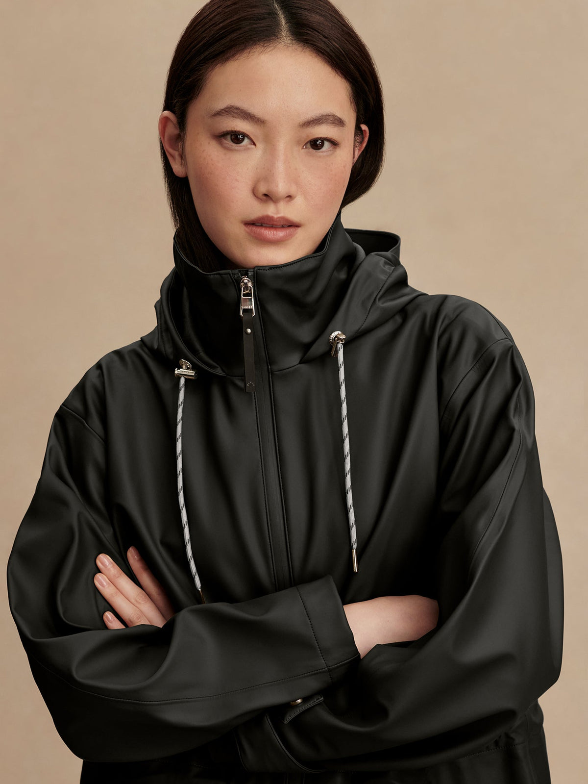 Alyssa Rain Jacket Black - Varley