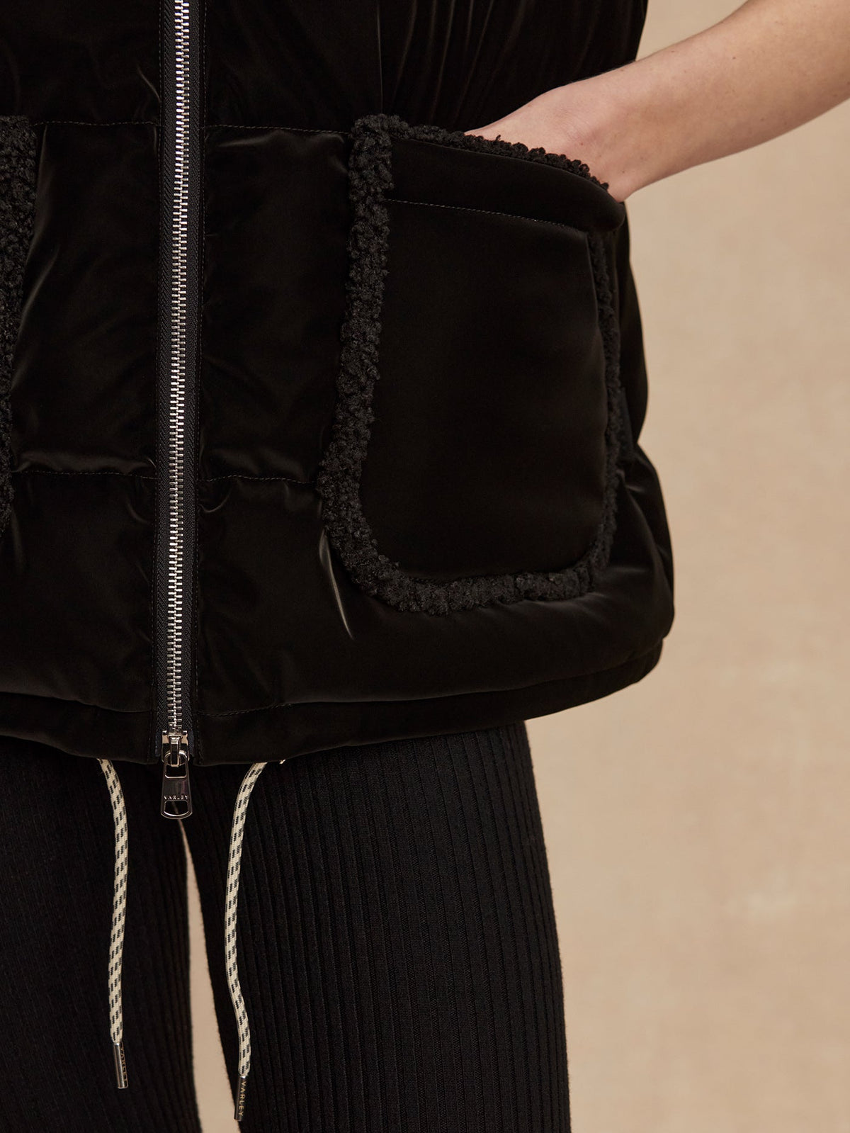 Evie Puffer Gilet Black - Varley