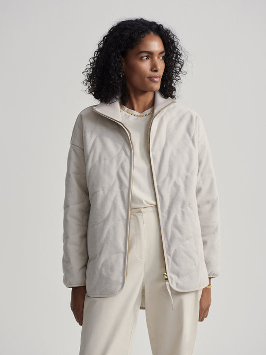 Libby Plush Quilt Jacket Light Sand - Varley