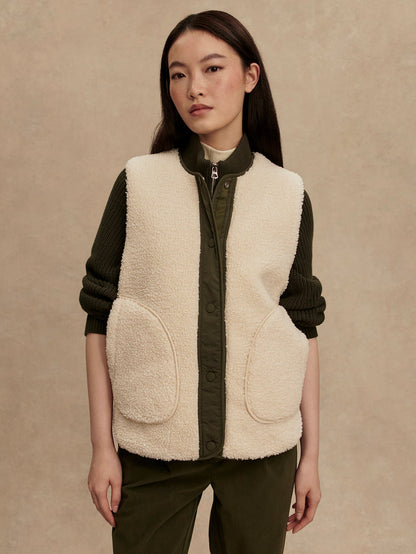 Audrea Reversible Gilet Sandshell/ Forest Night - Varley