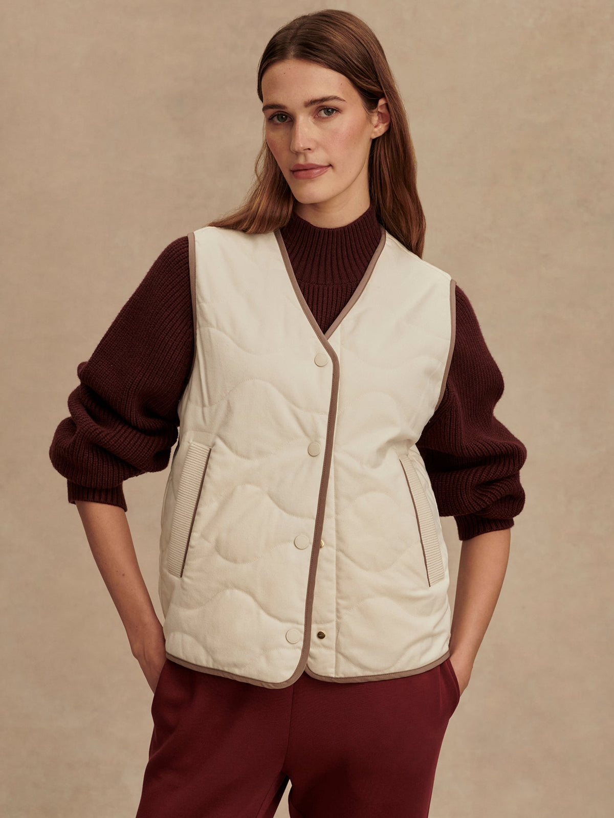 Lori Reversible Gilet Ash Taupe/ Birch - Varley