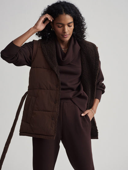 Lanville Reversible Gilet Chestnut/ Coffee Bean - Varley