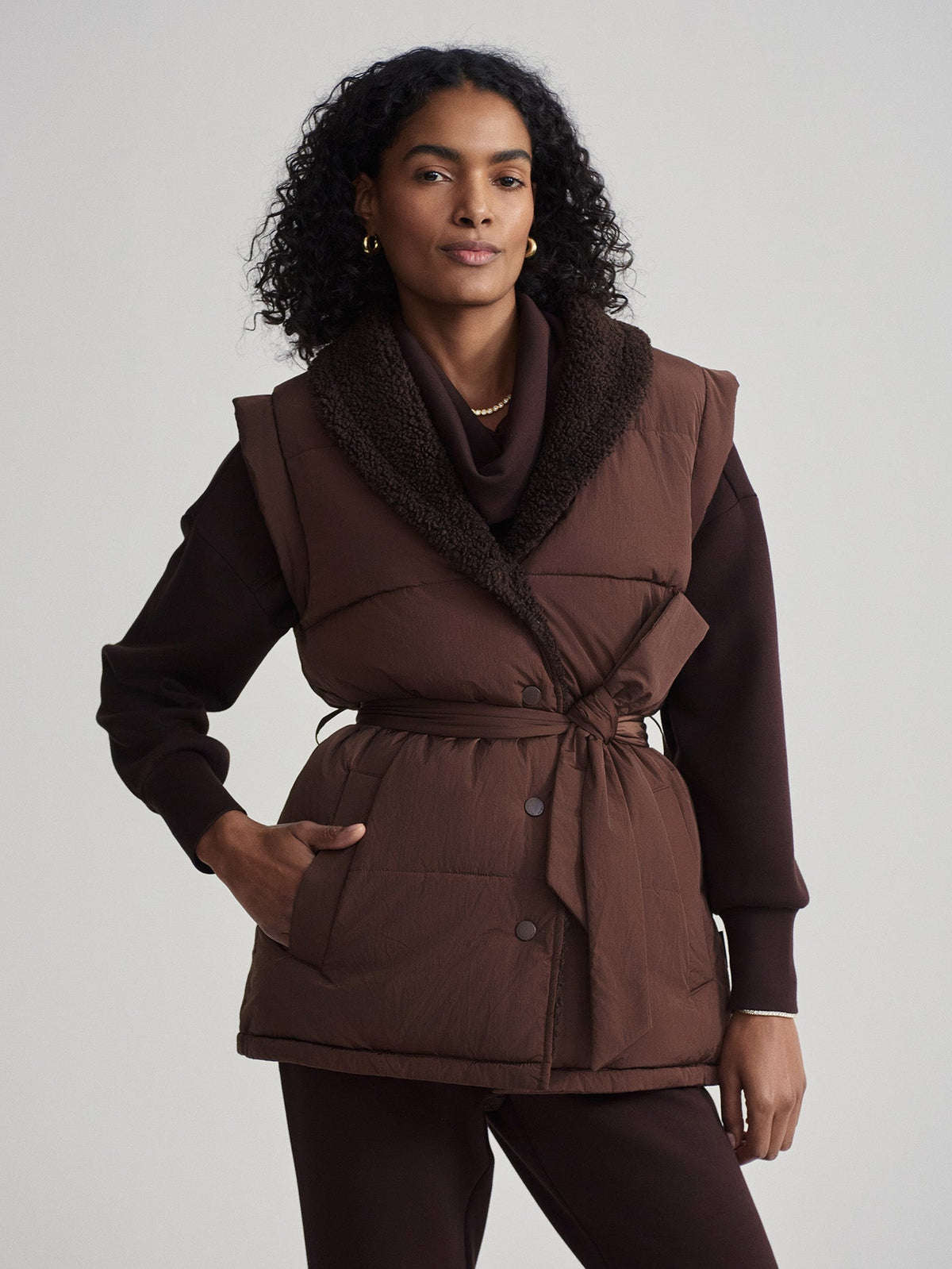 Lanville Reversible Gilet Chestnut/ Coffee Bean - Varley