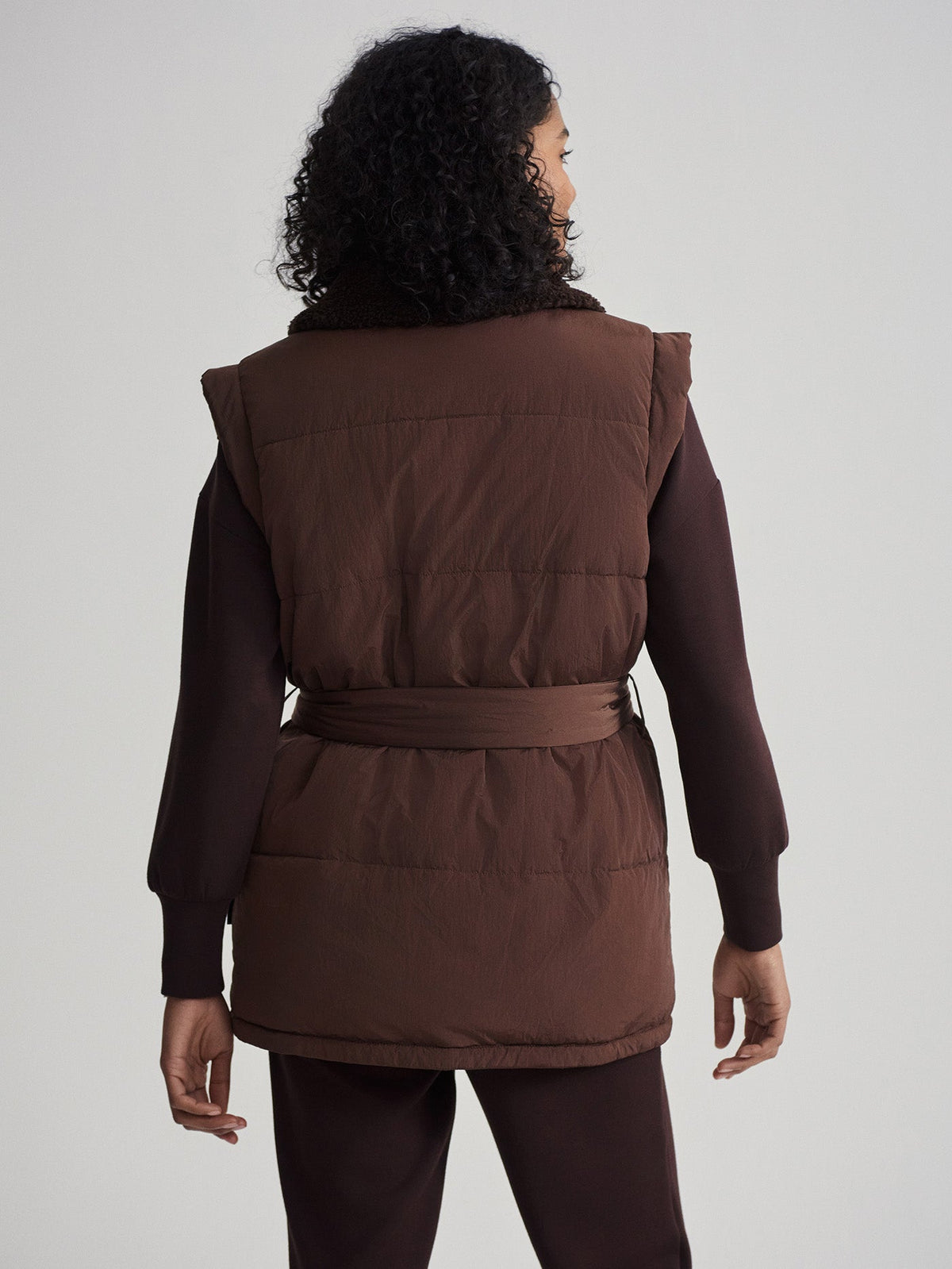 Lanville Reversible Gilet Chestnut/ Coffee Bean - Varley