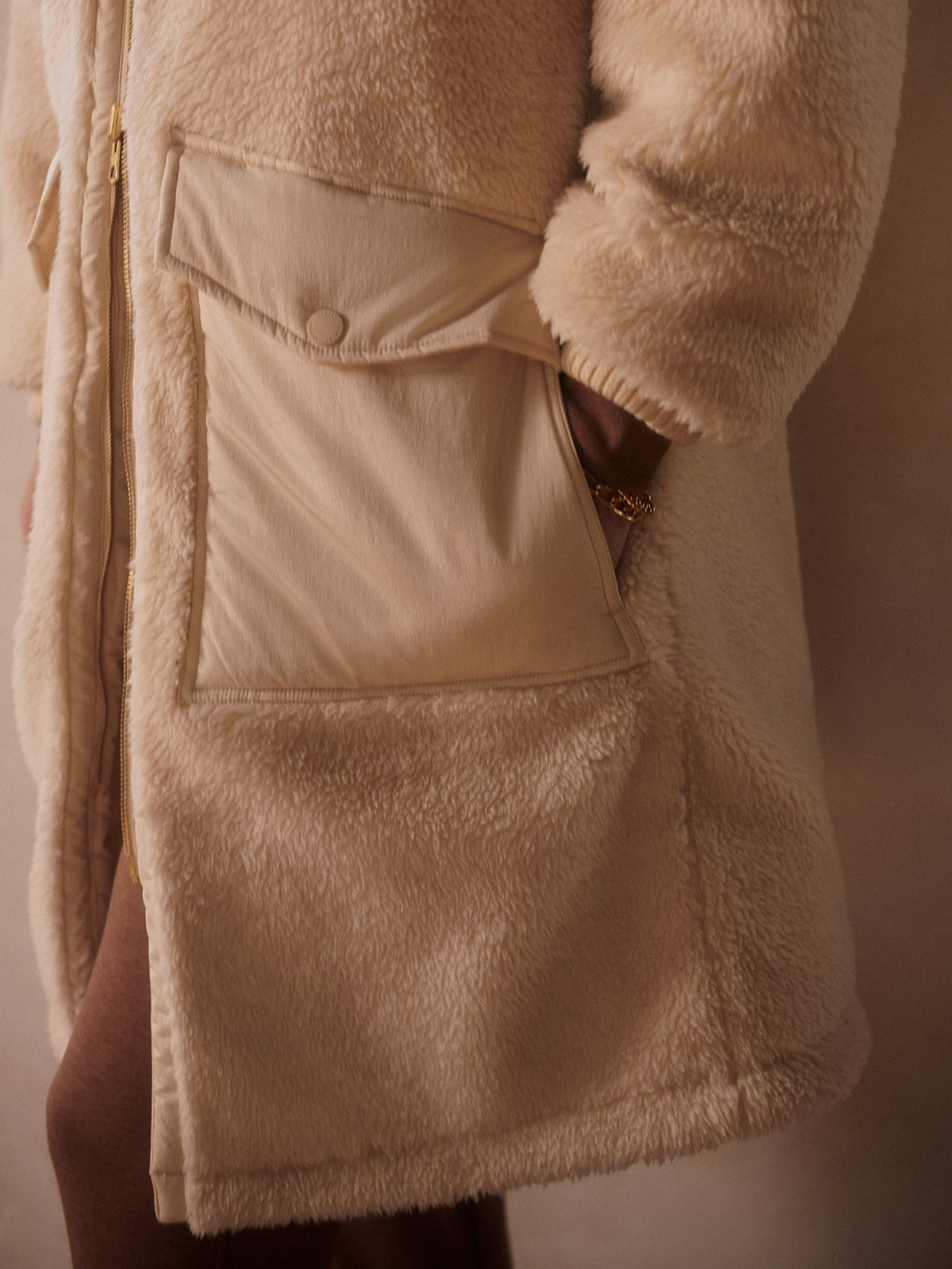 Cyrus Reversible Coat Sandshell - Varley