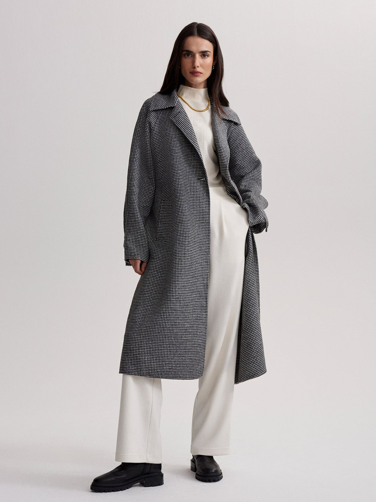 Fairbourn Belted Long Coat Black/ Egret Micropuppy Tooth - Varley