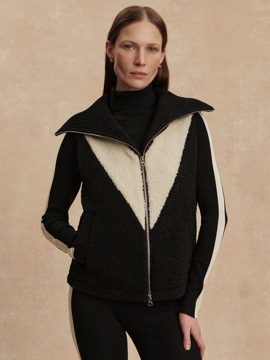 Caspian Sherpa Gilet Black - Varley
