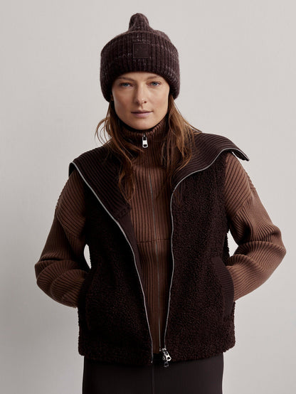 Aspen Gilet Coffee Bean - Varley
