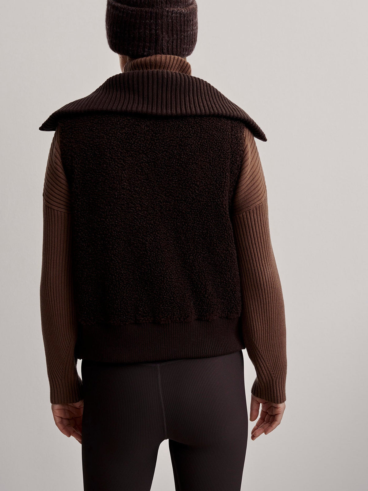 Aspen Gilet Coffee Bean - Varley