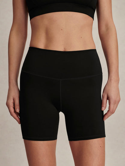 Freesoft High Rise Short 5 Black - Varley