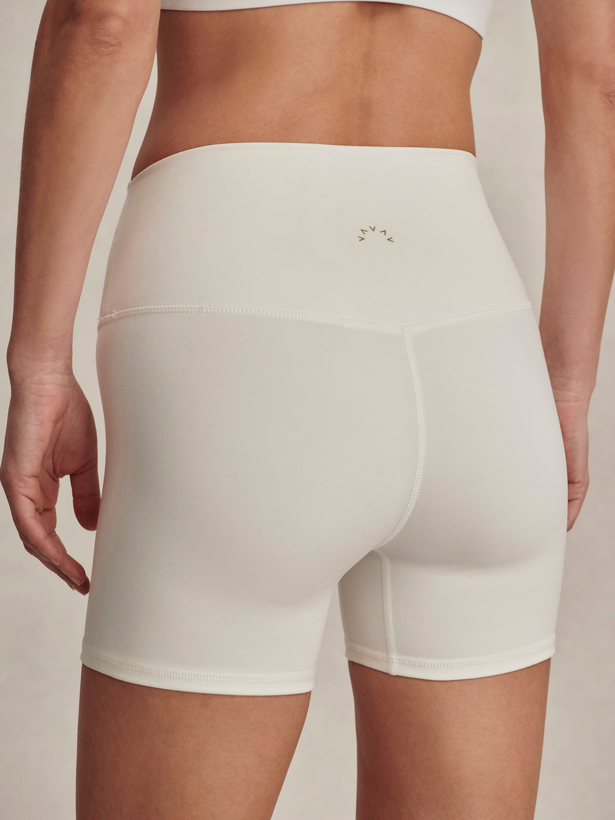 FreeSoft™ High-Rise Short 4'' | VARLEY US White - Varley