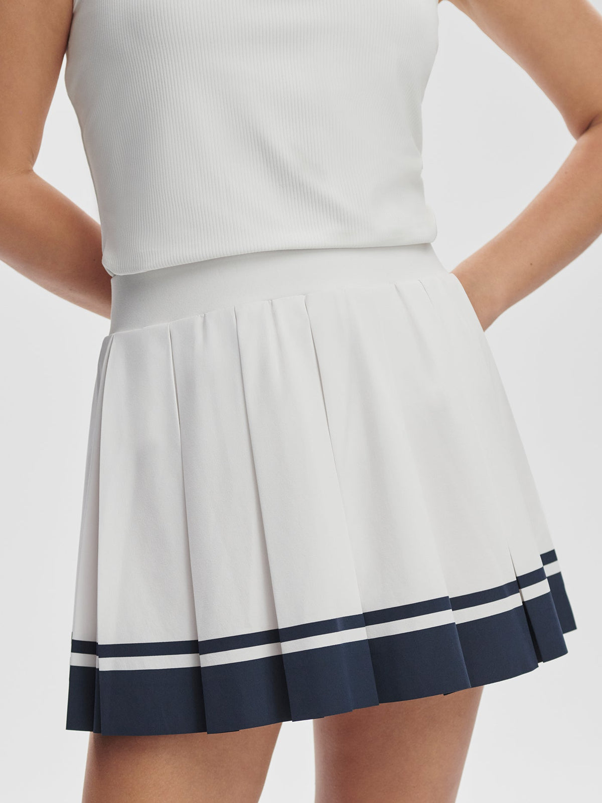 Mariam 2 in 1 Skort 14.5 White/ Blue Nights - Varley