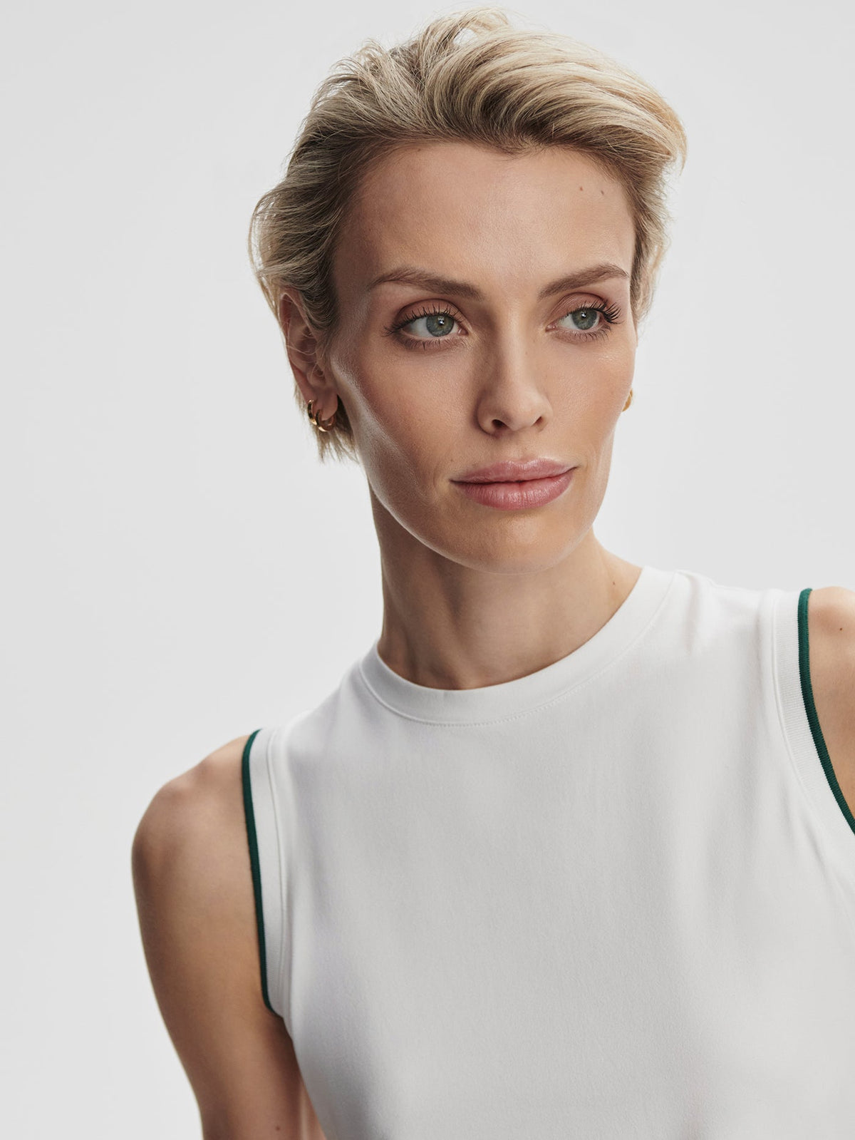 Arton Performance Tank White/ Forest - Varley