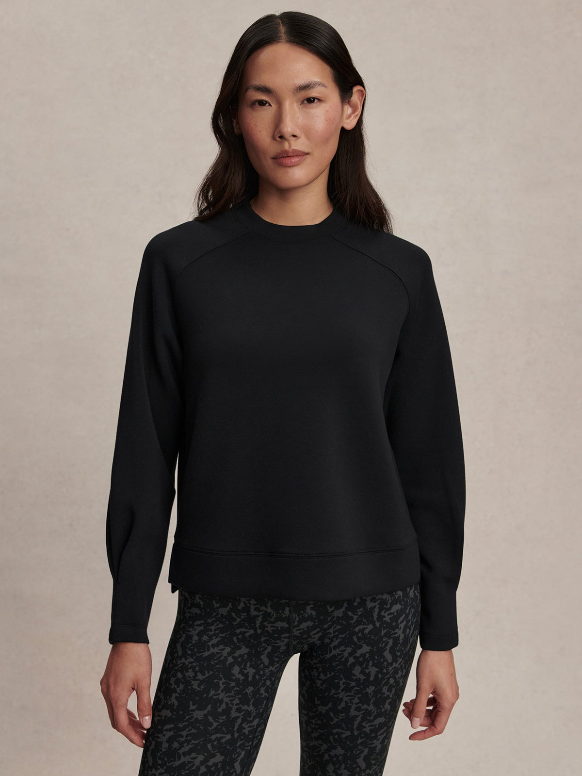 Zosia Crew Neck Active Sweatshirt Black - Varley
