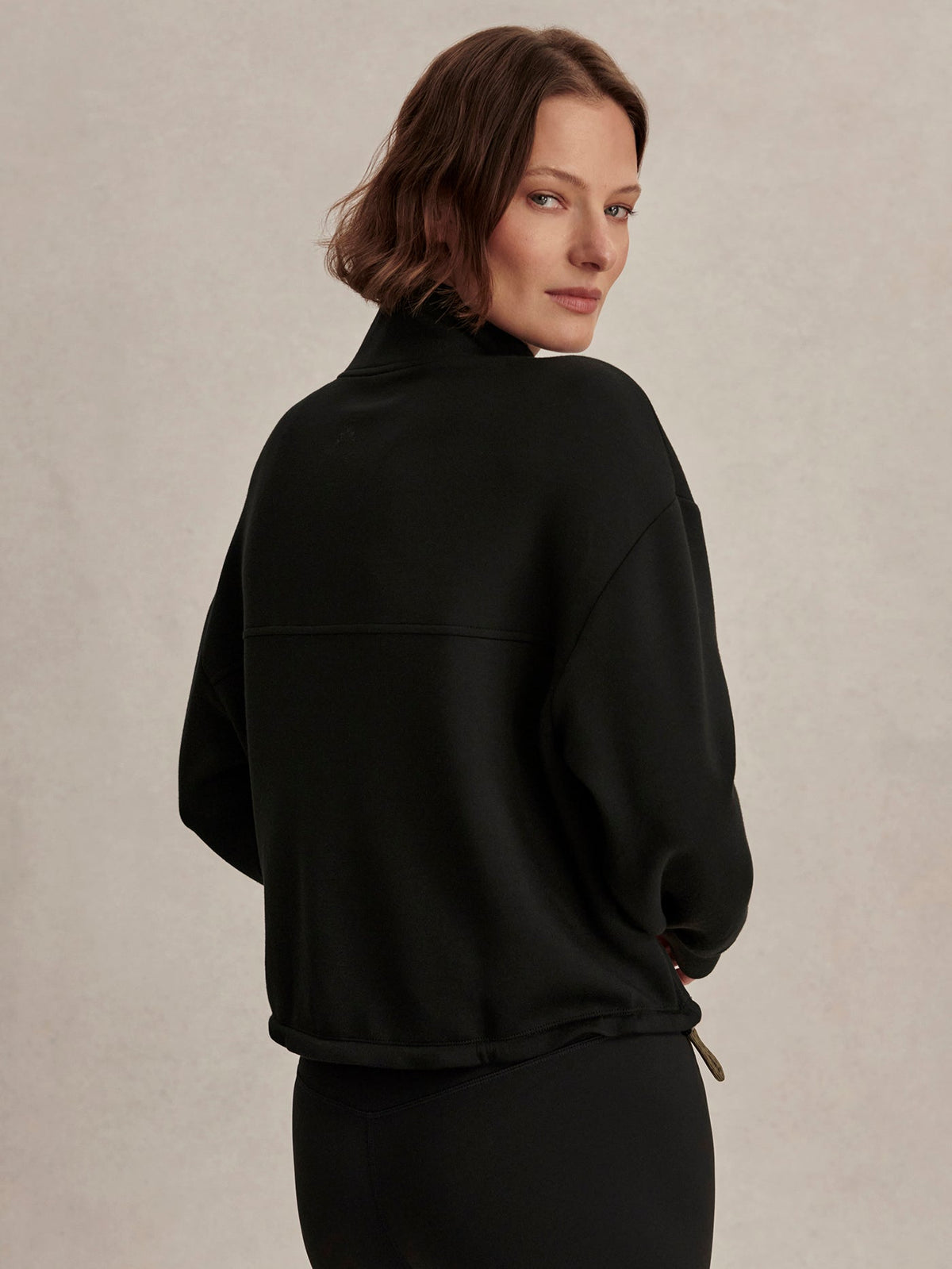 Sian Cropped Half-Zip Active Sweatshirt Black - Varley