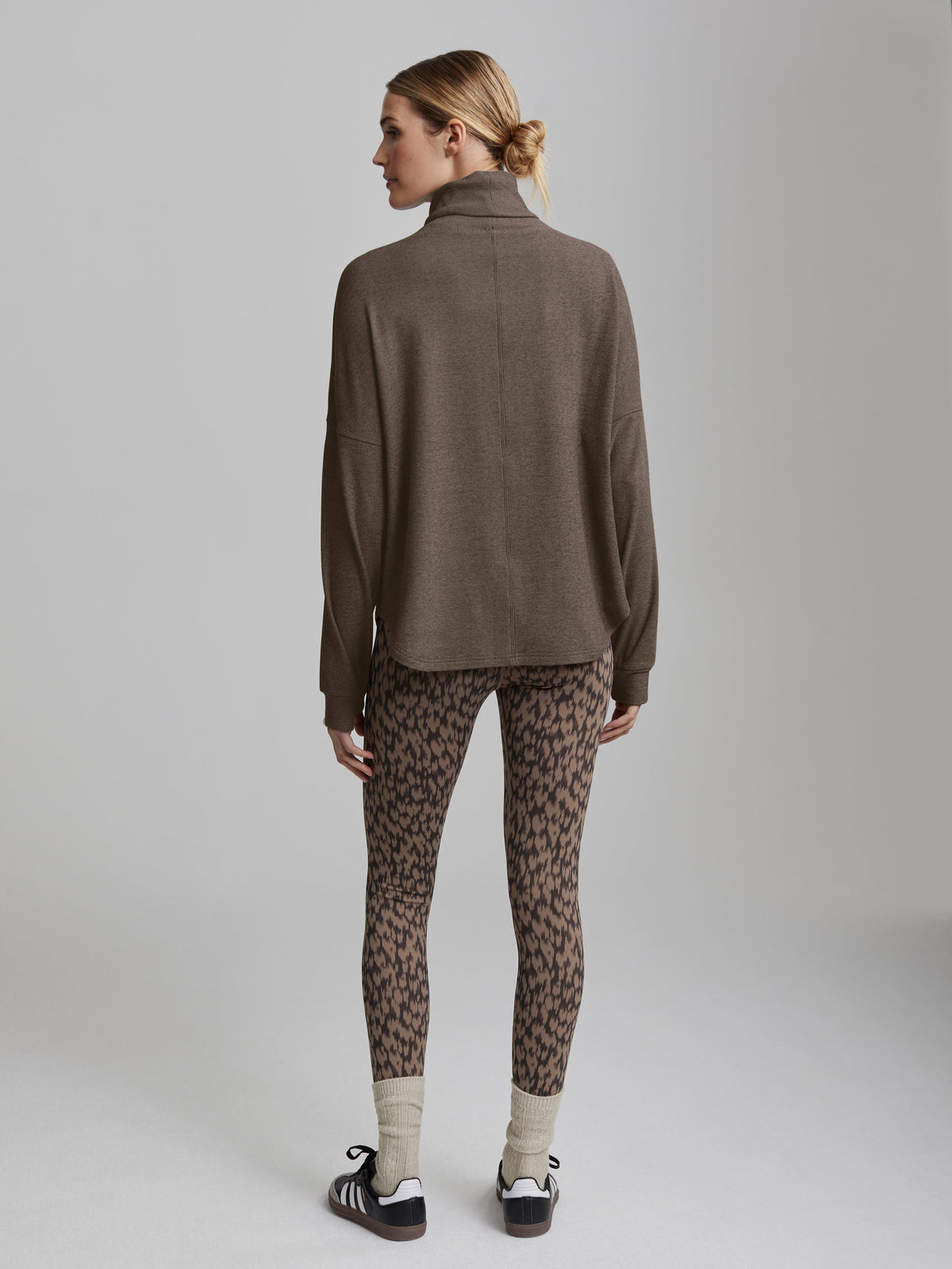Rainer Roll Neck Active Sweatshirt | VARLEY US Carob Marl - Varley