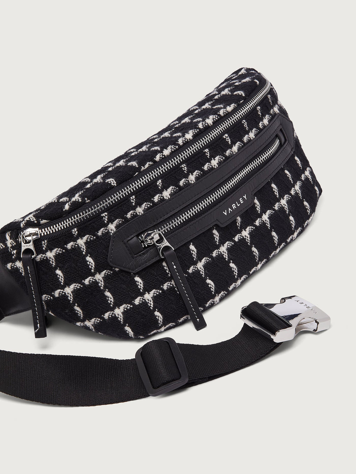 Roby Belt Bag Black Mono Check - Varley