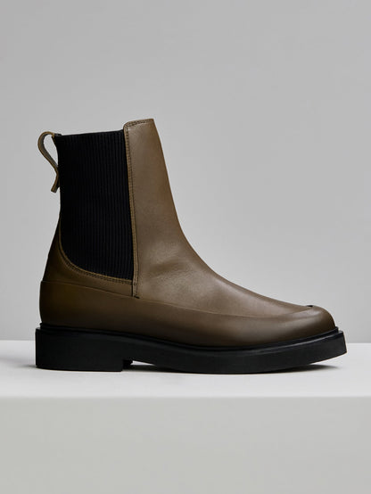 Eileen Chelsea Boot Nappa Dark Olive - Varley