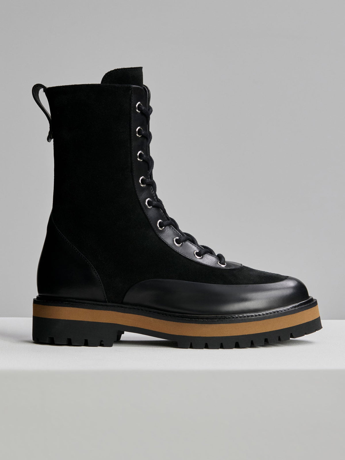 Calsen Lug Sole Boot Black - Varley