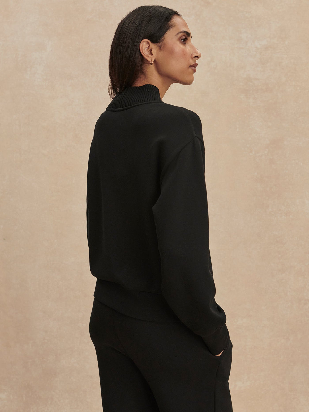 Lucine Button Front Sweat Black - Varley