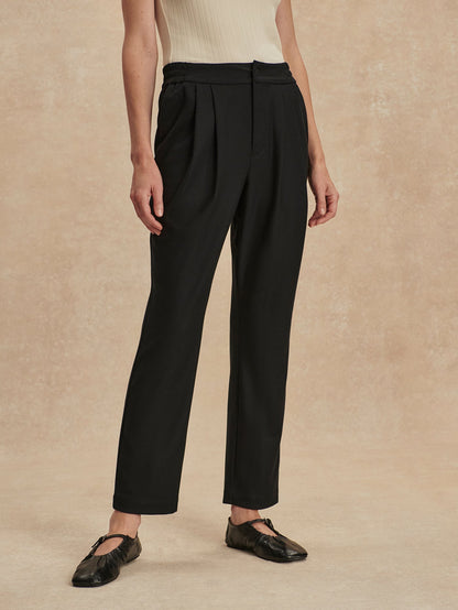 Martha Reg Tapered Leg 27 Black - Varley