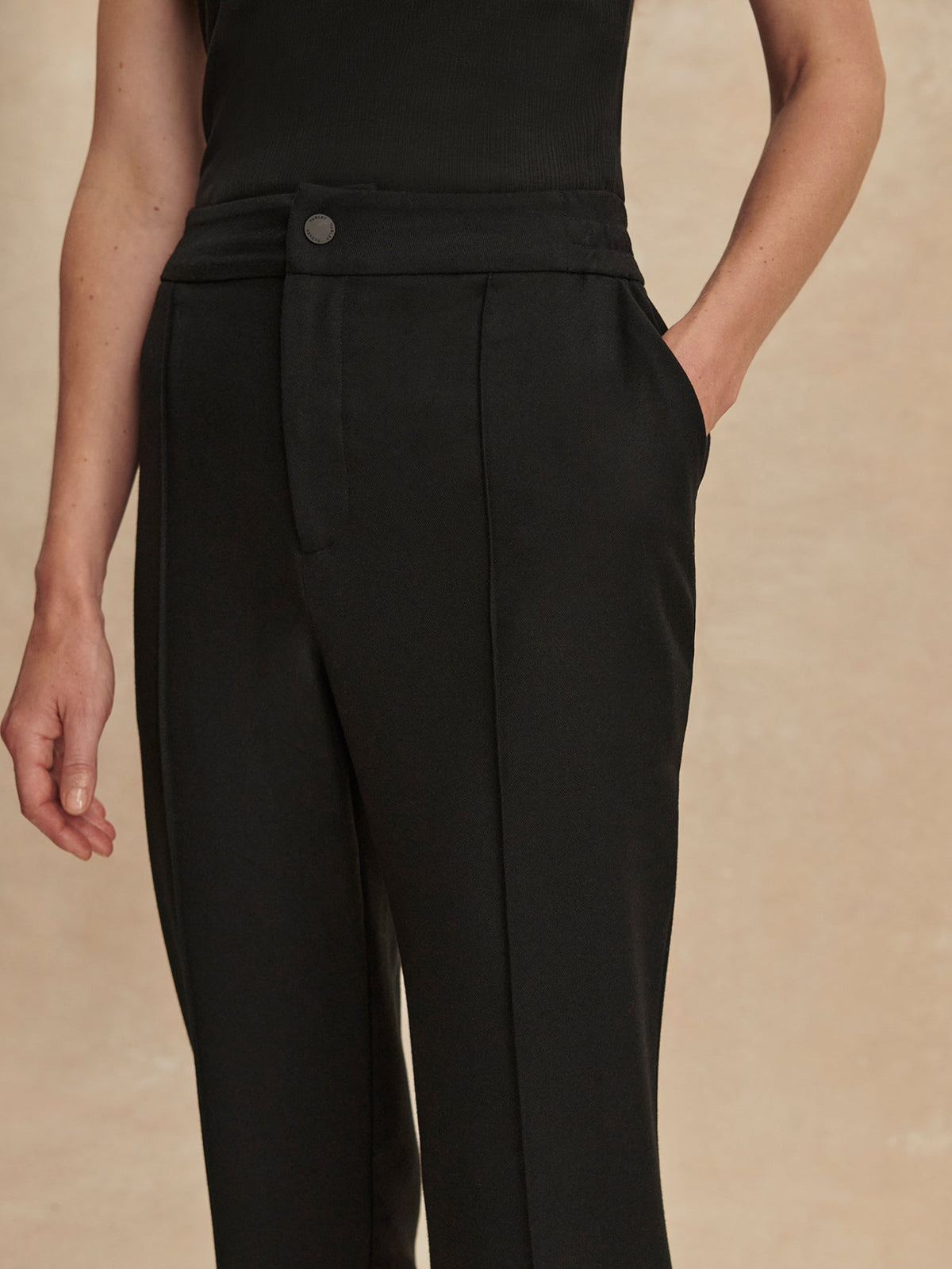 Rowena Tapered Leg 29 Black - Varley