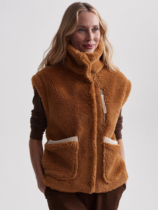 Balter Relaxed Sherpa Gilet Cafe Spice - Varley