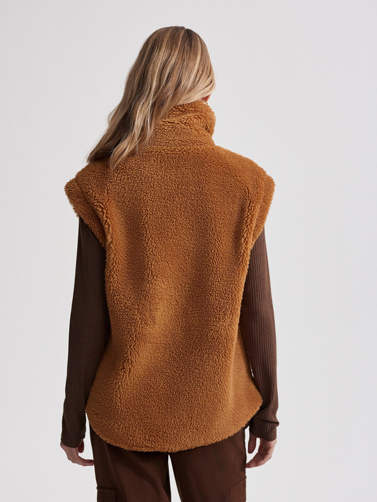 Balter Relaxed Sherpa Gilet Cafe Spice - Varley