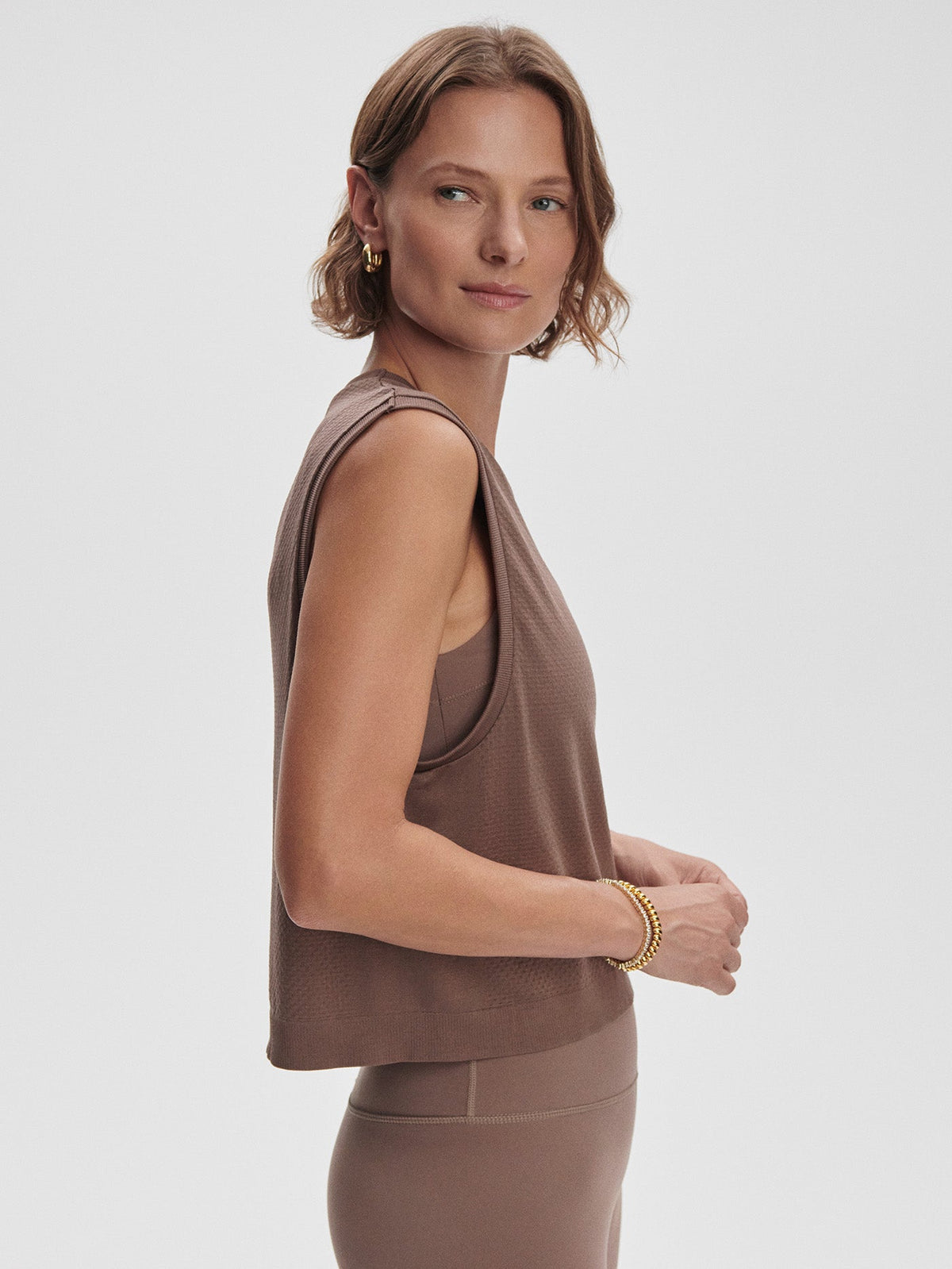 Page Seamless Crop Tank Deep Taupe - Varley
