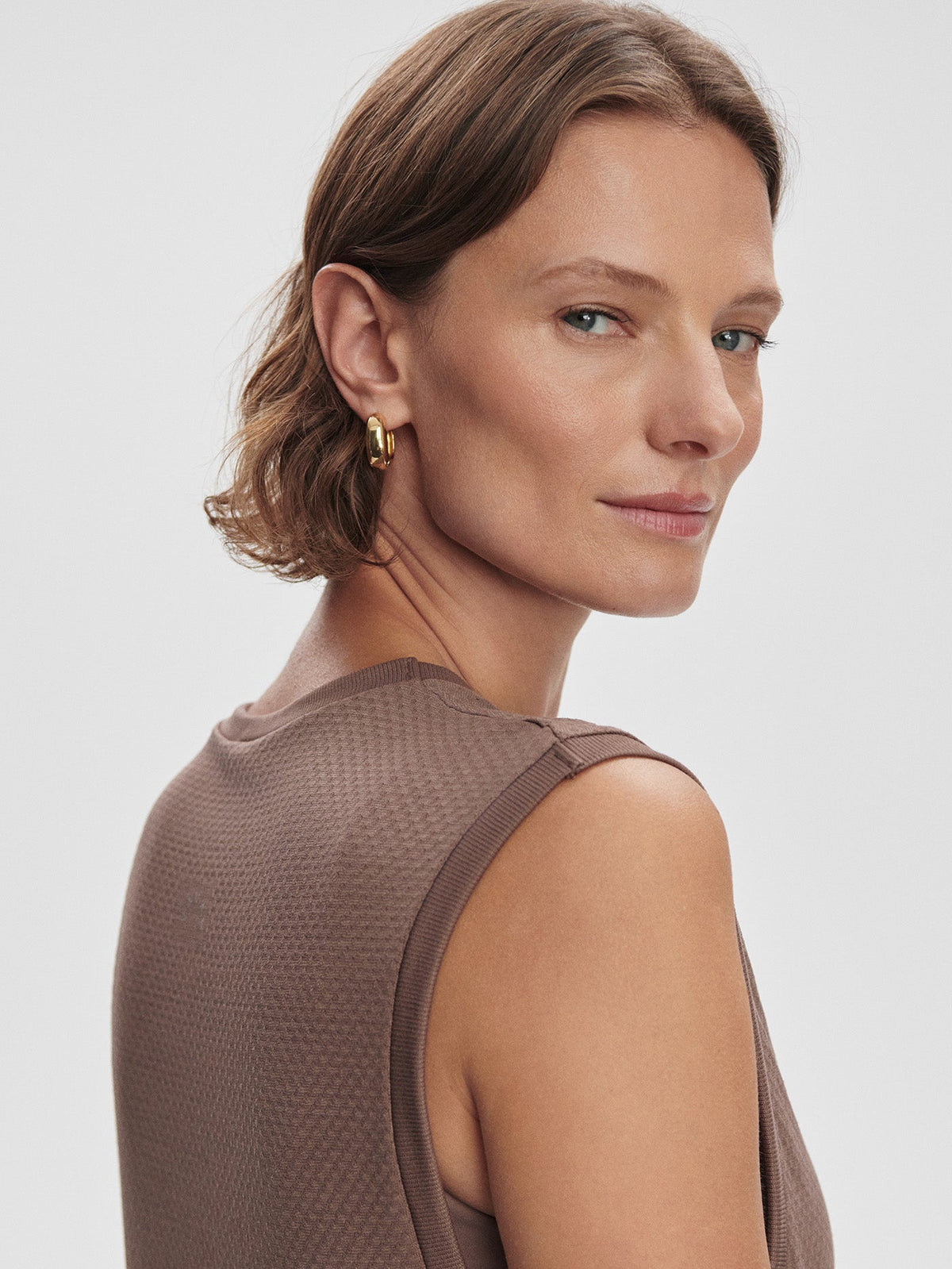 Page Seamless Crop Tank Deep Taupe - Varley