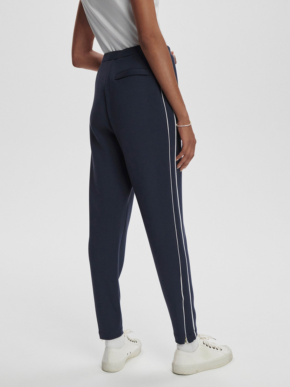 The Slim Piped Pant 27.5 Navy - Varley
