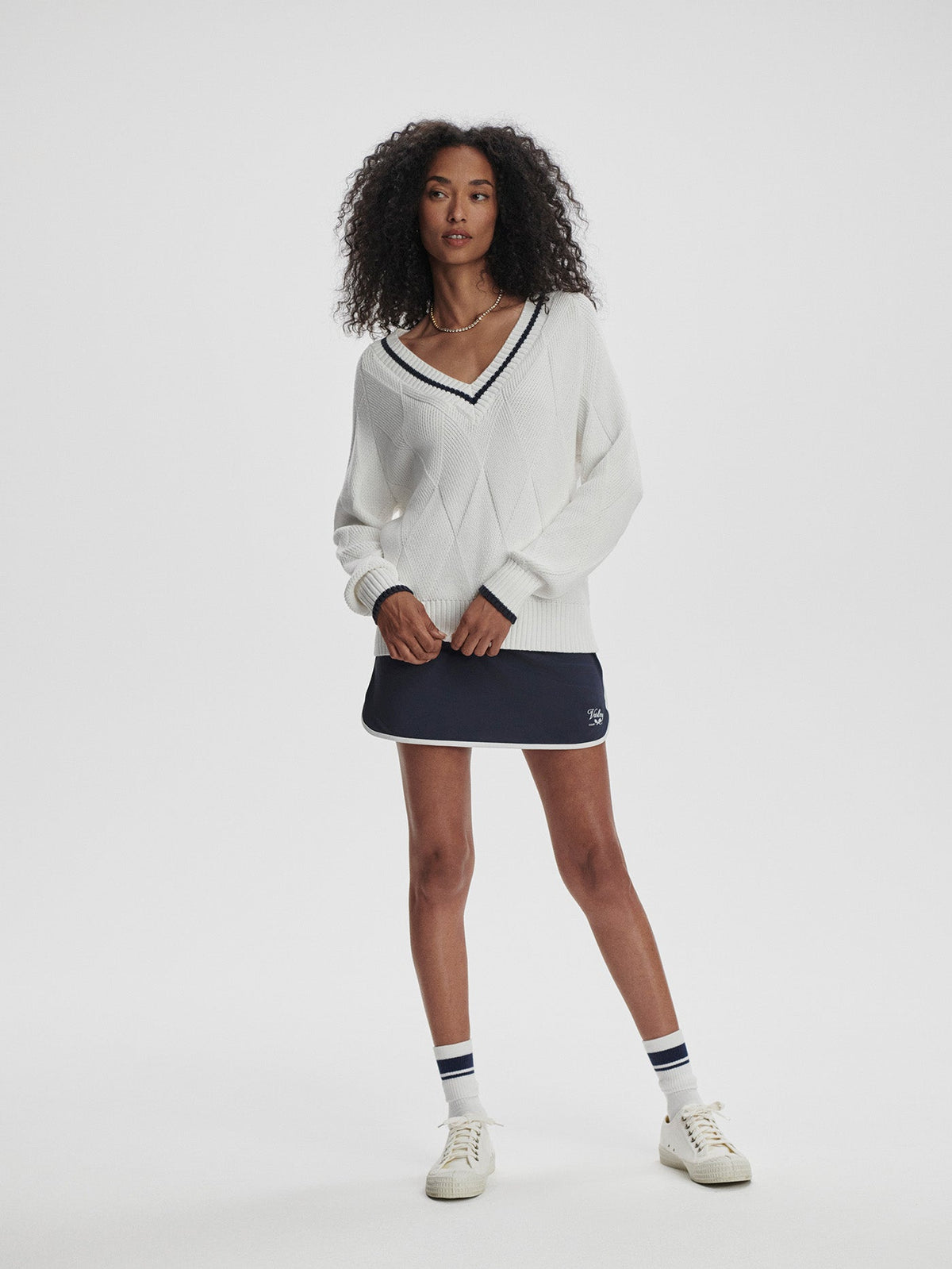 Ray Diamond V-Neck Knit White/ Blue Nights - Varley