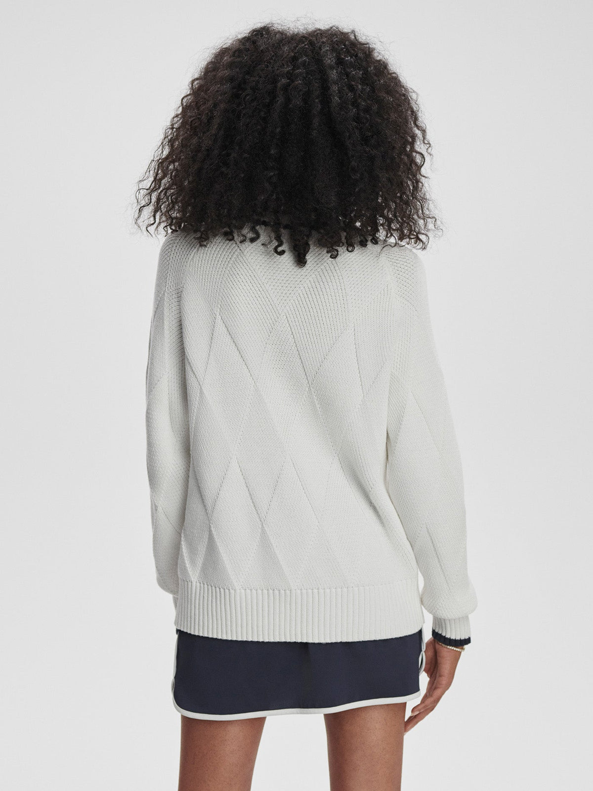 Ray Diamond V-Neck Knit White/ Blue Nights - Varley