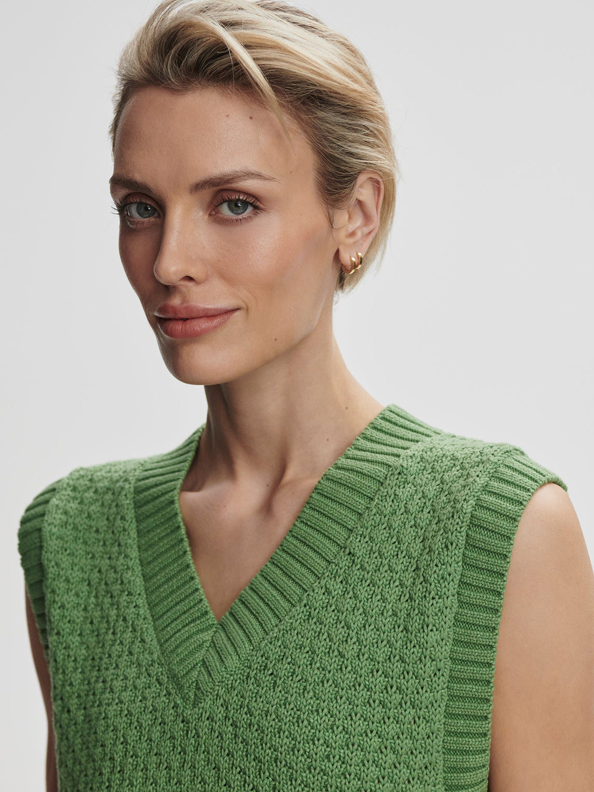 Antonella Knit Vest English Ivy - Varley