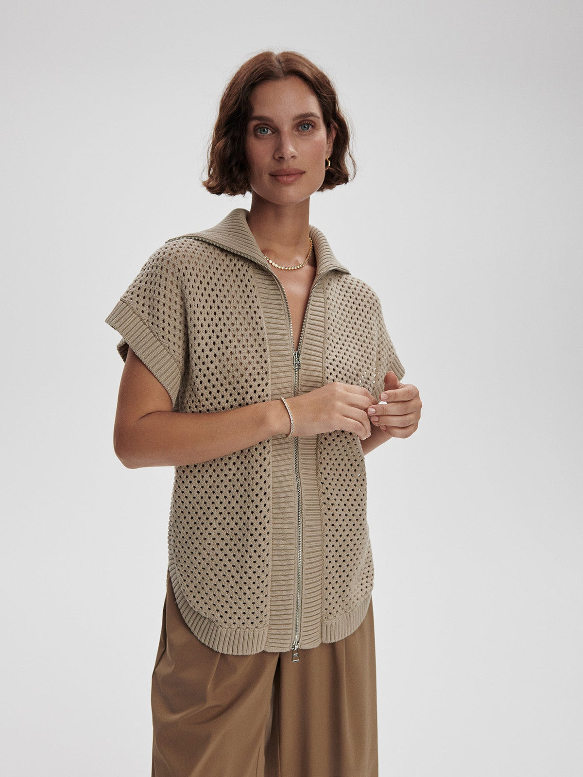 Gianna Zip Through Vest Cashmere Stone - Varley