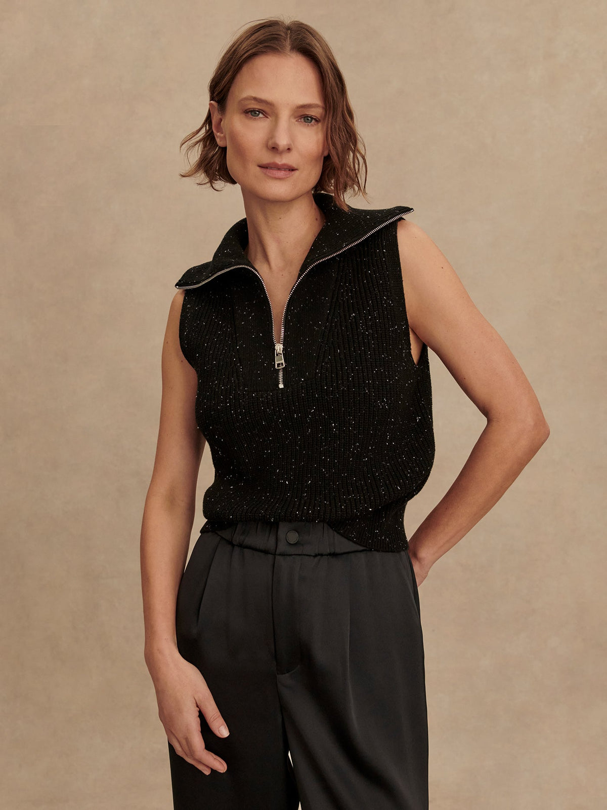 Hally Half Zip Rib Vest Black Fleck - Varley