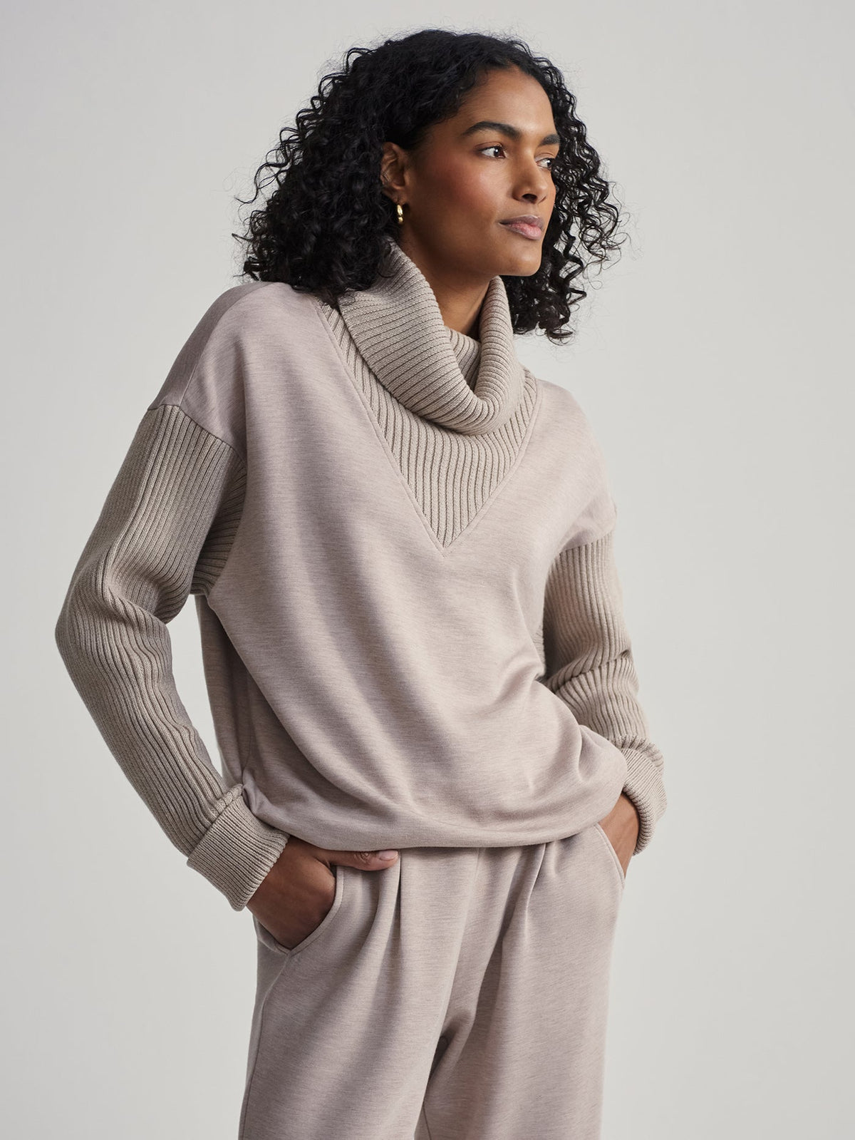 Hannah Cowl Neck Sweat Taupe Marl - Varley