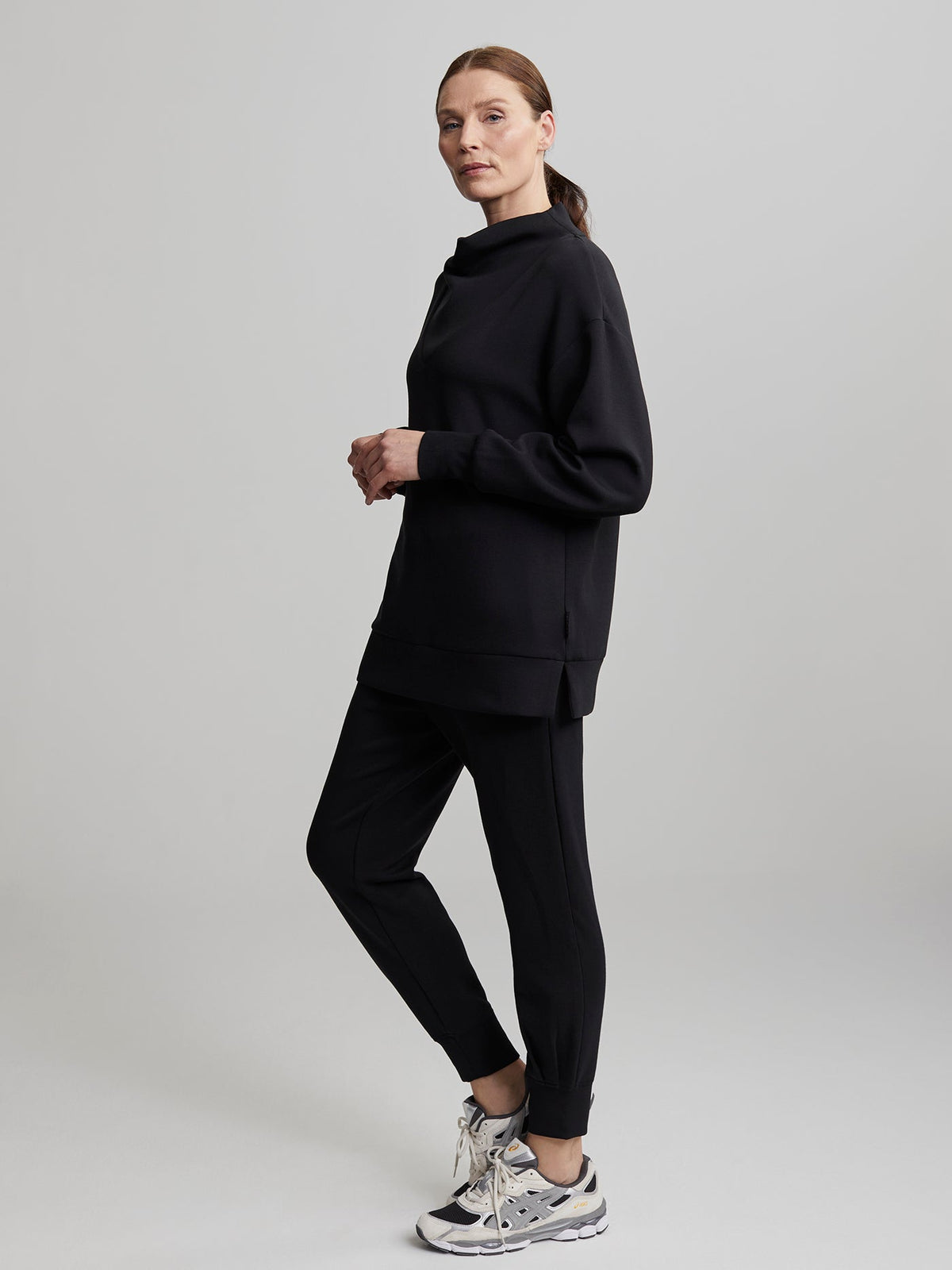 Modena Longline Sweat | VARLEY US Black - Varley