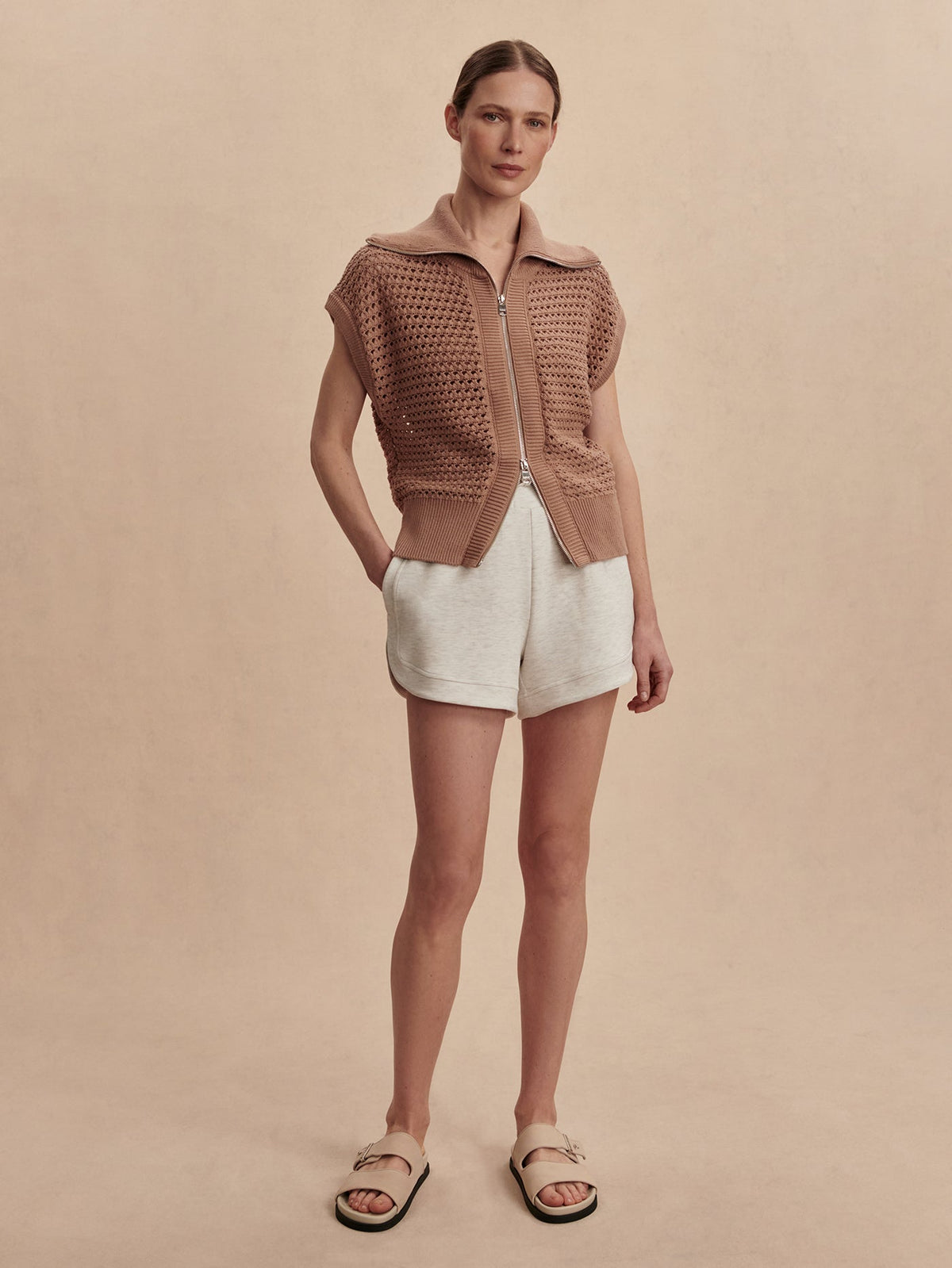 Liliana Knit Gilet Chanterelle - Varley