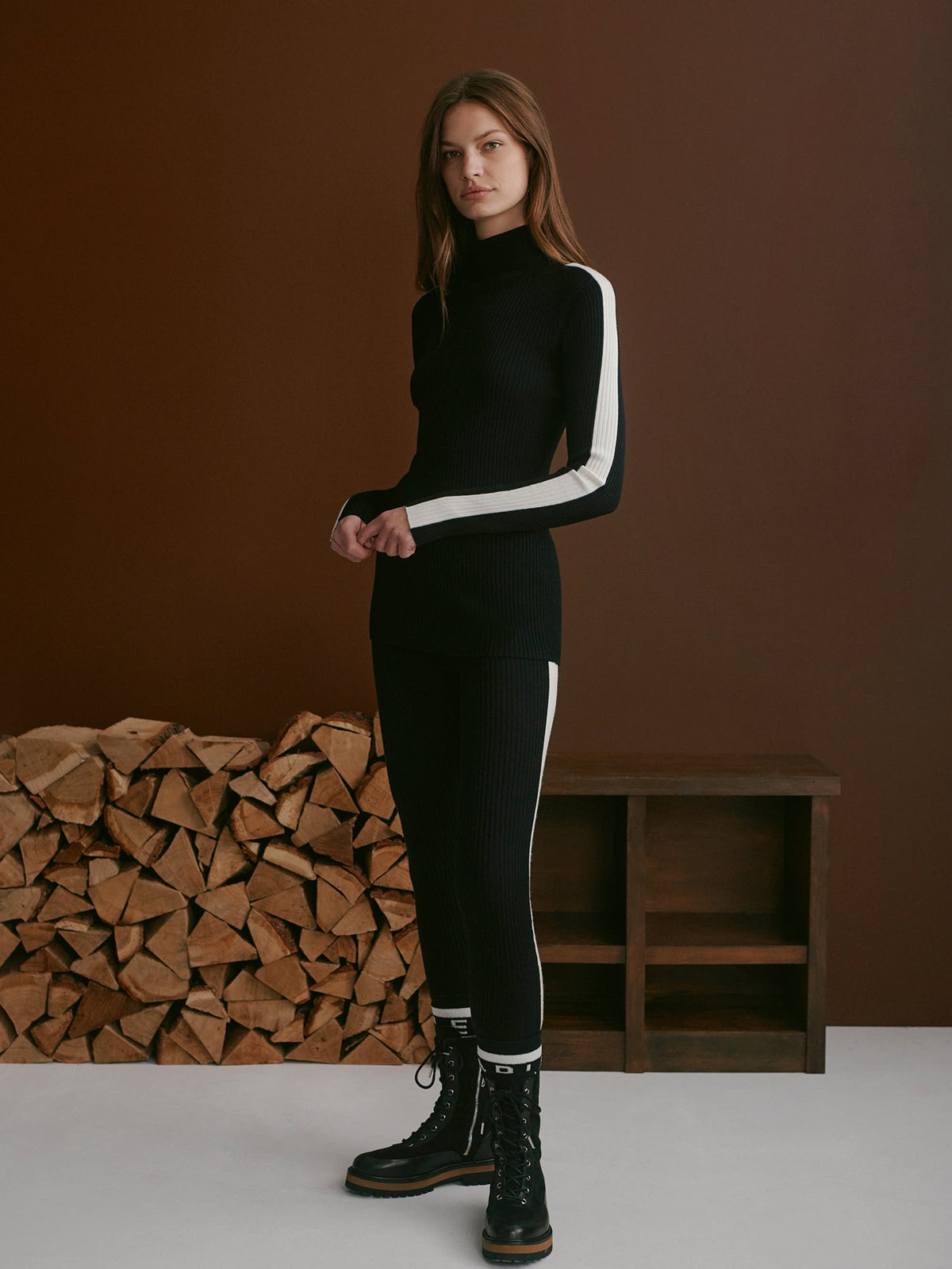 Leopold Roll Neck Knit Black - Varley