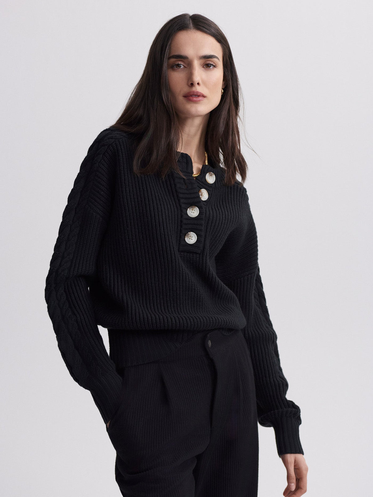 Vera Button Neck Sweater Black - Varley