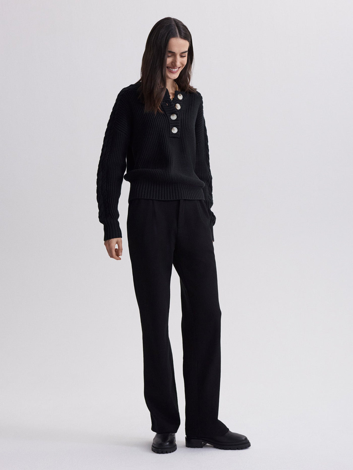 Vera Button Neck Sweater Black - Varley